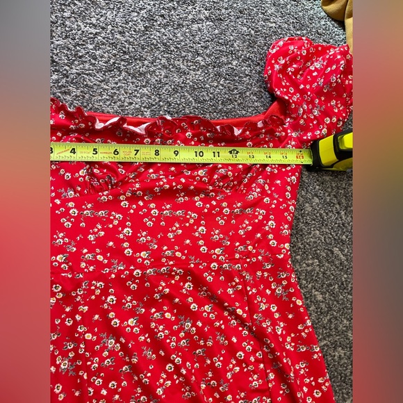 LAIT Collection NWT Red Floral Sweetheart Babydoll Puff Sleeve Midi Dress M - Picture 6 of 8